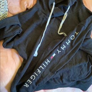 tommy Hilfiger cropped hoodie navy